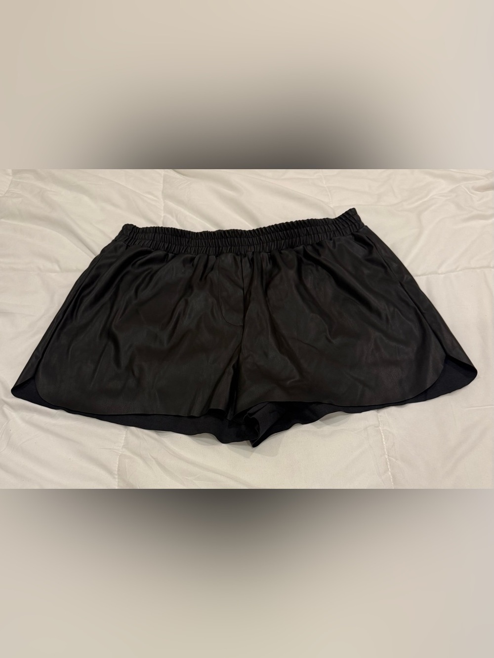 NWT Francesca's ALYA Black Faux Leather Shorts - Size XL